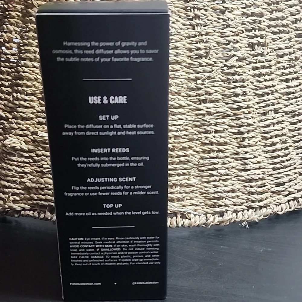 NIB Hotel Collection Warm Cinnamon Apple Reed Diffuser - Black